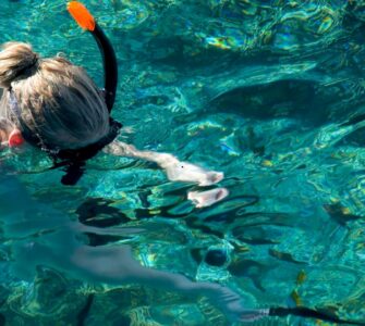 Snorkeling w Port Ghalib – gdzie pływać z maską i rurką?